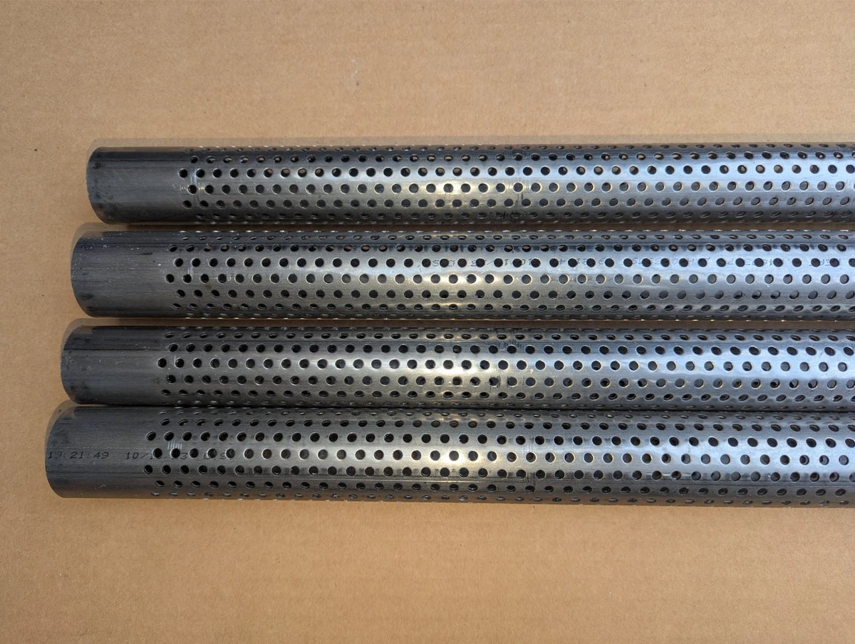 Tubo forato acciaio inox AISI 409 per silenziatori – spessore 1,5 mm